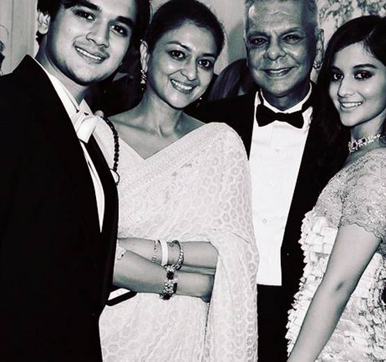 एक राजकुमारी से कैसे हुई थी सिंधिया की शादी, ये हैं उनकी पत्नी