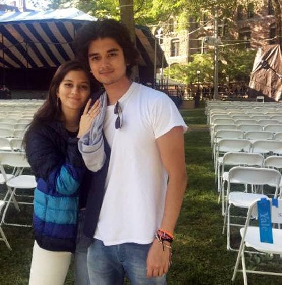 हॉर्स राइडिंग की शौकीन हैं सिंधिया की बेटी, यहां करती हैं पढ़ाई