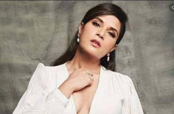 जब बॉलीवुड के सितारों को हुआ फ्लू और डेंगू, घर पर करना पड़ा आराम