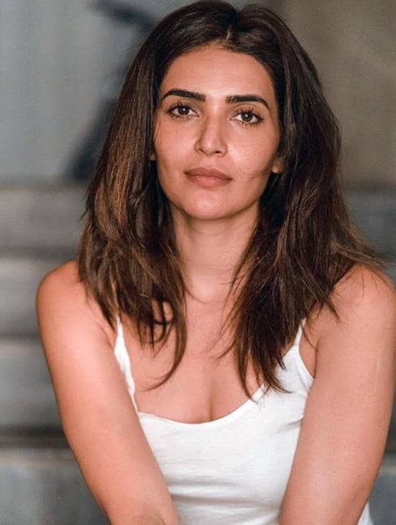 लॉकडाउन में उतरा एक्ट्रेसेज का मेकअप, देखें ग्लैमरस क्वीन का नो मेकअप लुक