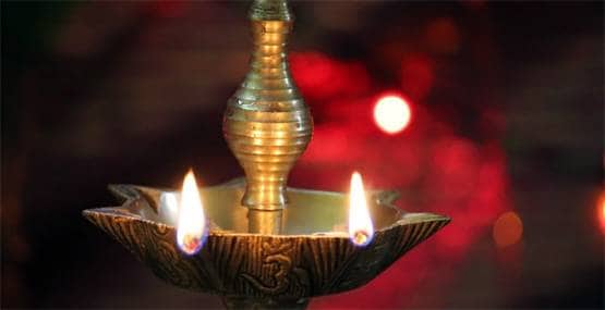 नवरात्र में मां दुर्गा की कृपा चाहते हैं तो ना करें ये 10 गलतियां