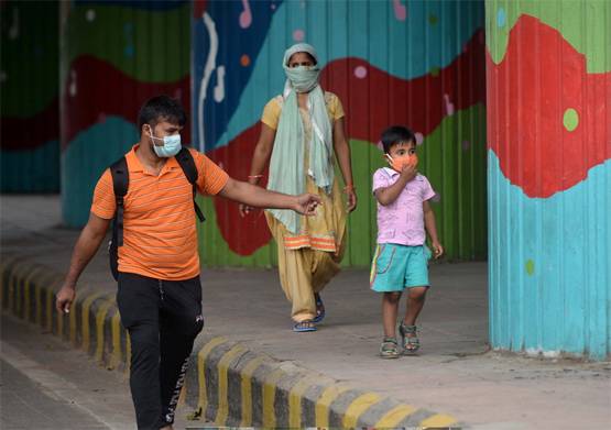 26 साल पहले जब महामारी के चलते सड़क पर आ गए थे हजारों मजदूर