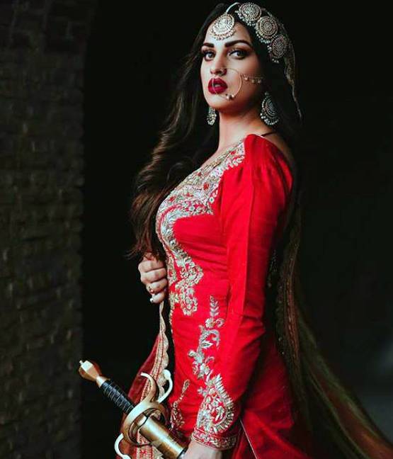 आसिम रियाज-हिमांशी खुराना ने शादी के सवाल पर कही ये बात