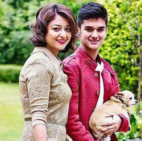 ये हैं जूनियर सिंधिया, सियासत में एंट्री के लिए इनसे ले रहे ट्रेनिंग