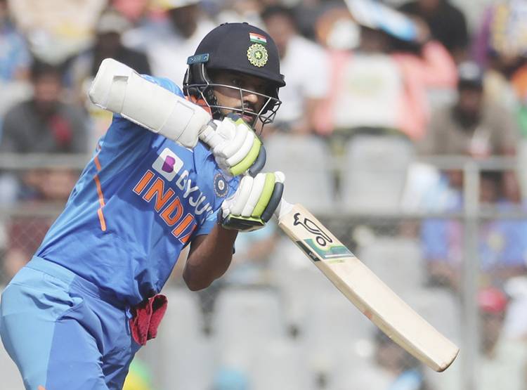 फिर गरजेगा गब्बर का बल्ला, अफ्रीका के खिलाफ वनडे सीरीज में हुई वापसी