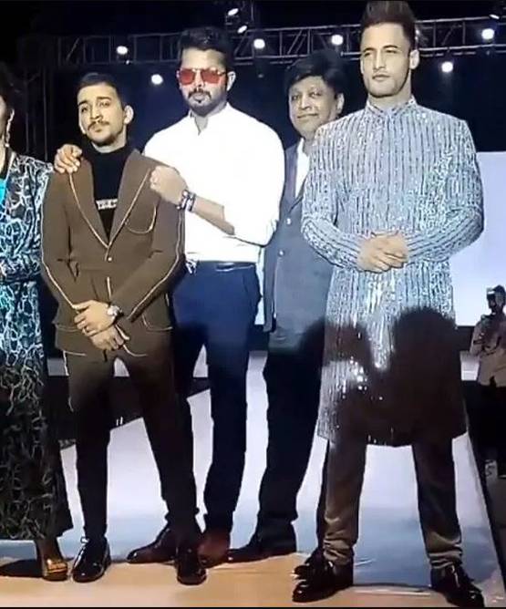 बिग बॉस कंटेस्टेंट्स आसिम-श्रीसंत बने जिम बडीज, दे रहें फिटनेस गोल्स