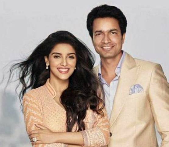 बॉलीवुड की शाही शादियां, लाखों का लहंगा, करोड़ों के गहने, इतना हुआ खर्च