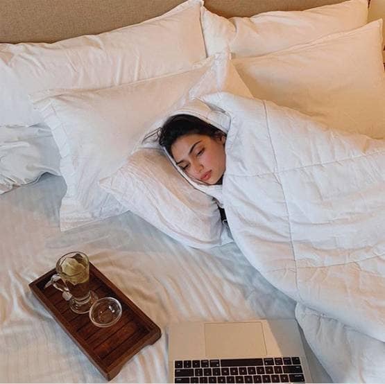 अथिया शेट्टी ने बिताई 'वाइल्ड नाइट', फोटो शेयर कर फैन्स को कही ये बात