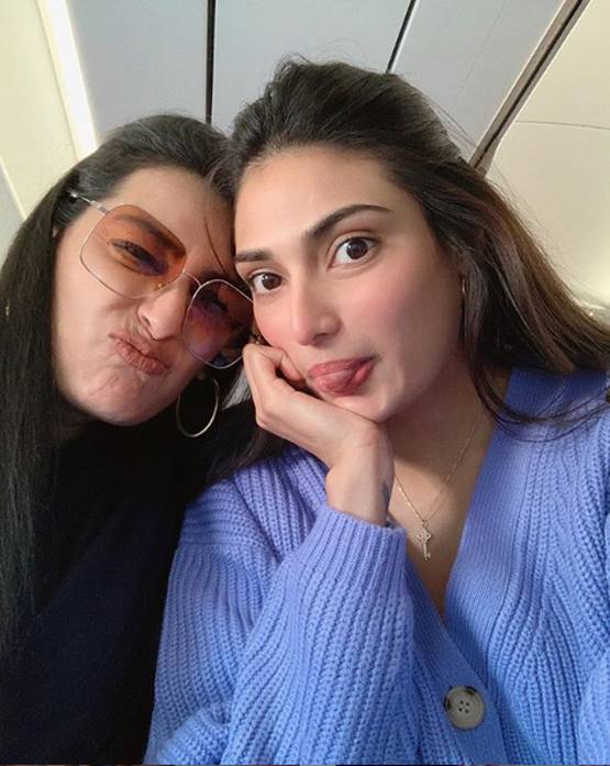 अथिया शेट्टी ने बिताई 'वाइल्ड नाइट', फोटो शेयर कर फैन्स को कही ये बात