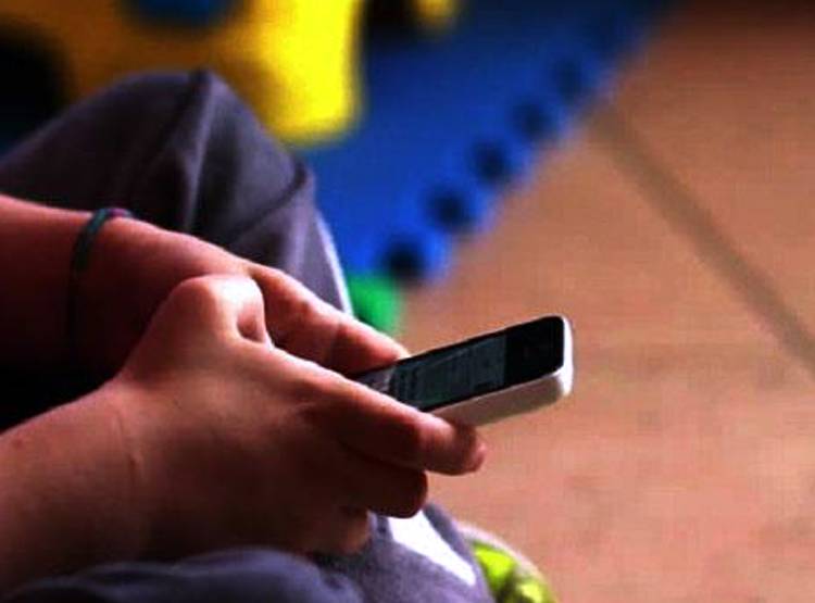 पीड़‍िता से बयान लेने की बात आई तो दरोगा ने कहा- मुझे कोरोना हो गया