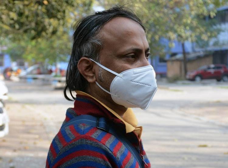 कोरोना से परेशान PAK, मुनाफाखोरों ने बढ़ाया इमरान खान का सिरदर्द