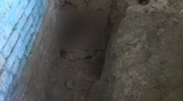 घर में खुदाई हुई तो चौंक गए लोग, जमीन से निकली लाश फिर हुआ ये बड़ा खुलासा