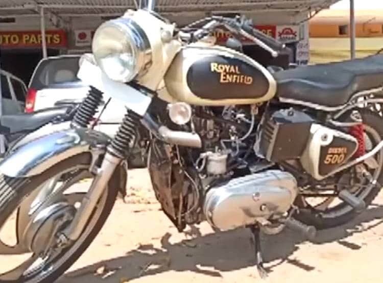 जुगाड़ का कमाल, डीजल से चलने वाली बुलेट देती है 100 का माइलेज