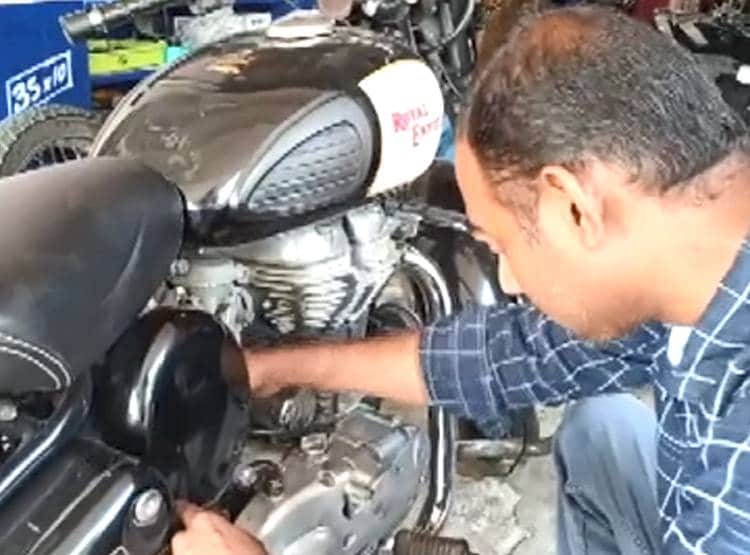 जुगाड़ का कमाल, डीजल से चलने वाली बुलेट देती है 100 का माइलेज