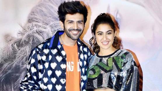 लॉकडाउन बना इन लवबर्ड्स के प्यार में रोड़ा, वीडियो कॉल से चल रहा काम!