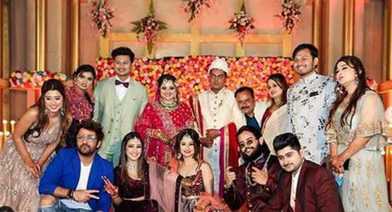 बहन की शादी में जमकर नाचीं सोमी-सबा खान, दीपक ठाकुर-मनु पंजाबी पहुंचे