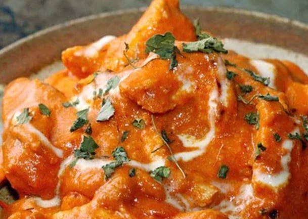 दिल्ली में कोरोना ने पसारे पैर, क्या चिकन खाने से फैल सकता है वायरस