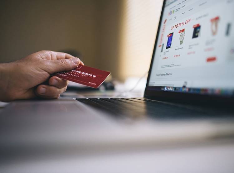 कोरोना वायरस से चीन के इस बिजनेस को हुआ जबरदस्त फायदा