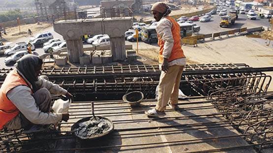 कोरोना की वजह से वापस घर लौटा मजदूर, रातों रात ऐसे बना करोड़पति