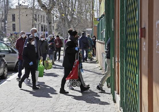 कोरोना से एक दिन में 1000 मौतें, इटली में मृत्यु दर इतनी ज्यादा क्यों?