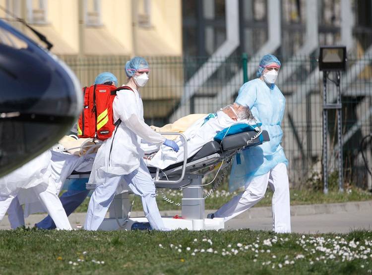 कोरोना से एक दिन में 1000 मौतें, इटली में मृत्यु दर इतनी ज्यादा क्यों?