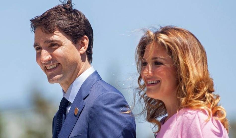 दुनियाभर में कोरोना वायरस संक्रमण का शिकार हुईं ये मशहूर हस्तियां