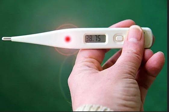 हर तरफ कोरोना का कहर, शरीर में ऐसे फैलता है ये वायरस