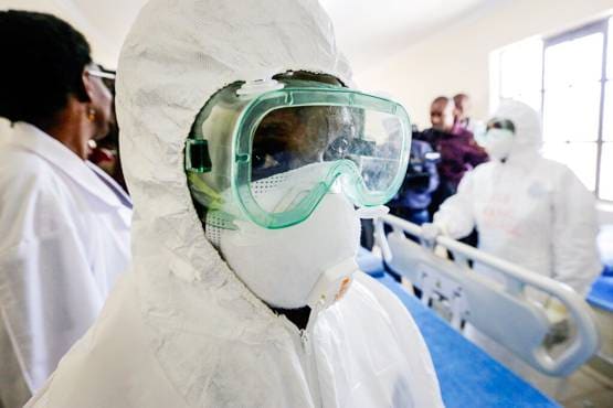 कोरोना वायरस को लेकर ये देश सख्त, नियम तोड़ने पर 91 हजार जुर्माना-जेल