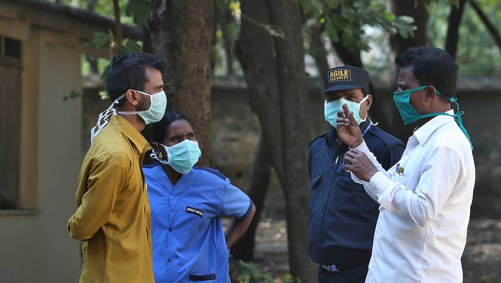 कोरोना से लगेगा पाकिस्तान को बड़ा झटका, चली जाएगी लाखों लोगों की नौकरी