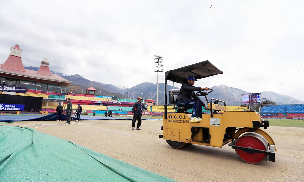 IND vs SA: धर्मशाला वनडे से पहले आई बुरी खबर, मैच पर संकट के बादल