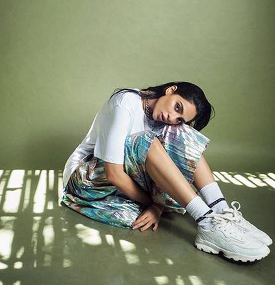 कोरोना वायरस का खौफ, रोकनी पड़ी एक्ट्रेस शोभिता की फिल्म की शूटिंग