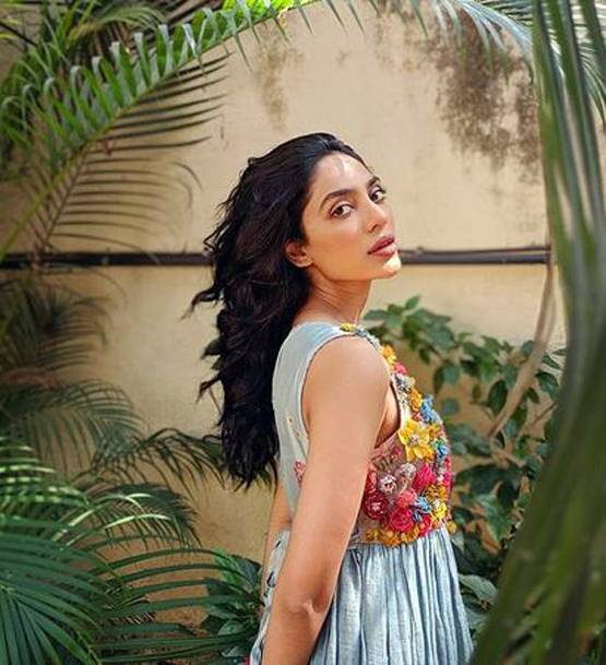 कोरोना वायरस का खौफ, रोकनी पड़ी एक्ट्रेस शोभिता की फिल्म की शूटिंग