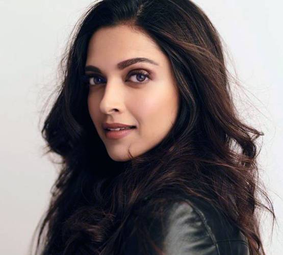 कोरोना का वर्ल्ड सिनेमा पर बड़ा असर, प्रमोशन से शूटिंग तक कैंसिल