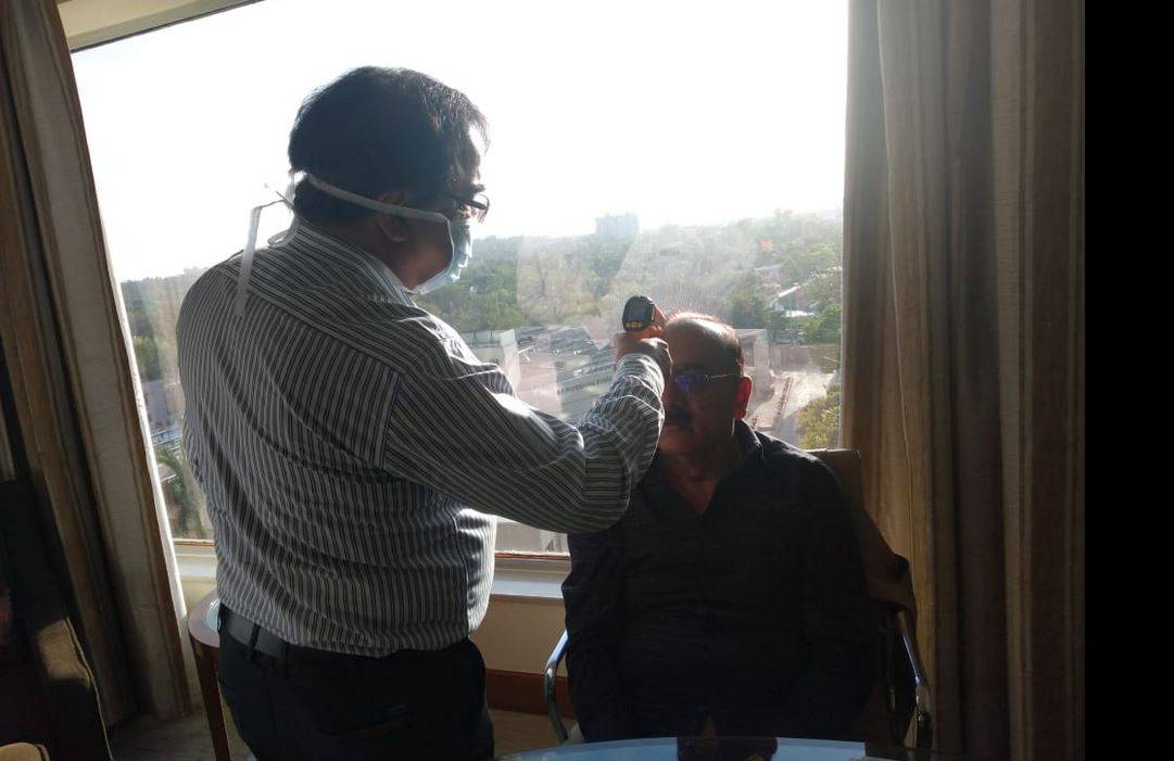 कोरोना: MP में सियासी संकट के बीच फ्लोर टेस्ट से पहले विधायकों की हुई स्क्रीनिंग