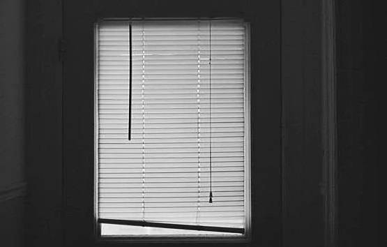 कोरोना इफेक्ट! इन देशों में अचानक कम हो गए कंडोम के स्टॉक