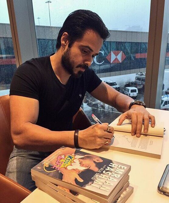 सीरियल किसर की इमेज से पॉपुलर हुए इमरान हाशमी, ऐसी है पर्सनल लाइफ