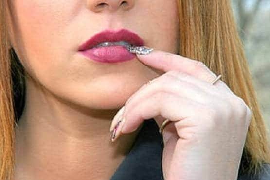 ये दो चीजें करती हैं कोरोना वायरस का खतरा डबल, तुरंत बना लें दूरी