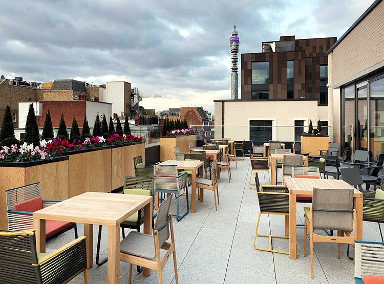 कोरोना संक्रमणः फेसबुक का ऑफिस बंद, 3000 कर्मचारी घर भेजे गए