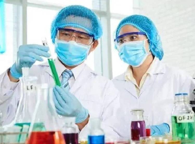 क्या विटामिन C हो सकता है कोरोना पर असरदार? डॉक्टरों को मिले संकेत