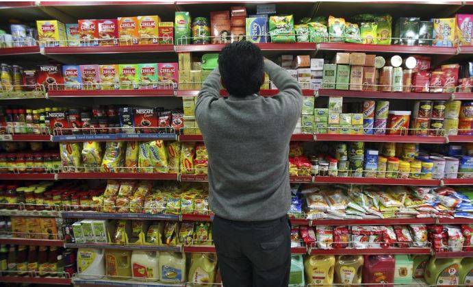 कोरोना से जंग को तैयार FMCG कंपनियां, सस्ती हुईं जरूरत की चीजें