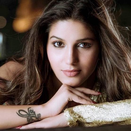 कोरोना संकट को देख भावुक हुईं सपना, भगवान से मांगी गुनाहों की माफी