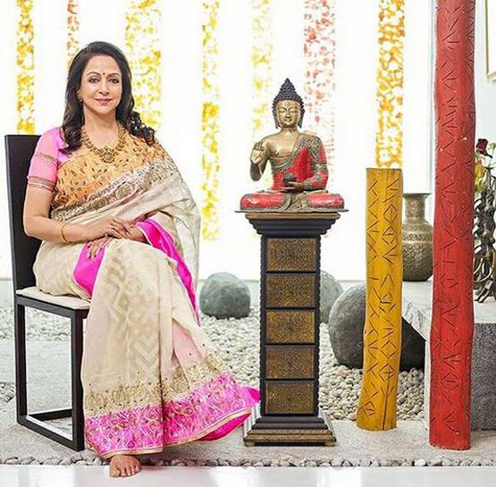 शादी के बाद हेमा ने कभी बनाए धर्मेंद्र के लिए पराठे? ड्रीमगर्ल ने दिया जवाब