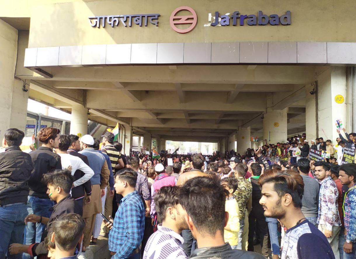 दिल्ली हिंसा: वीरान हुए मुस्तफाबाद के गांव, घर-बार छोड़ जा रहे लोग