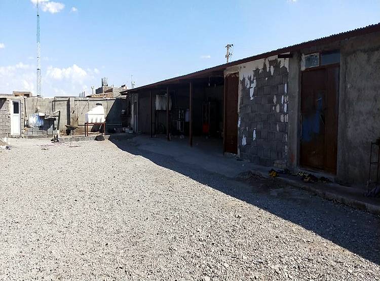 कोरोनाः ईरान में फंसे 65 भारतीयों की गुहार, अब तो हमें निकालो सरकार