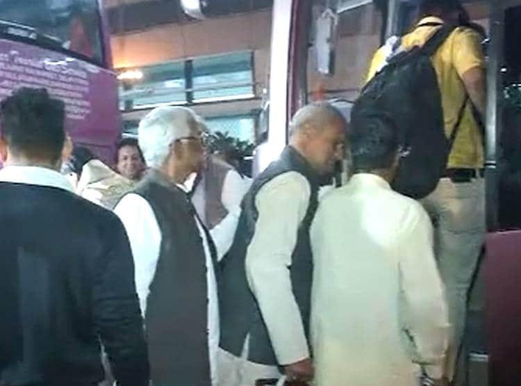 आधी रात में शिफ्टिंग, CID का पहरा...अपने विधायकों को ऐसे बचा रही है BJP