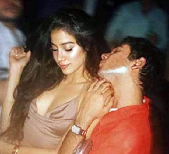 बॉलीवुड डेब्यू से पहले ही लव-लाइफ को लेकर चर्चा में रही हैं जाह्नवी