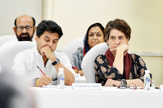 जानें राहुल गांधी के साथ कहां पढ़ते थे सिंधिया, ऐसे थे रिश्ते