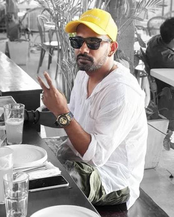 नेहा से कपिल तक, स्ट्रगल के दम पर इन सितारों ने हासिल की कामयाबी