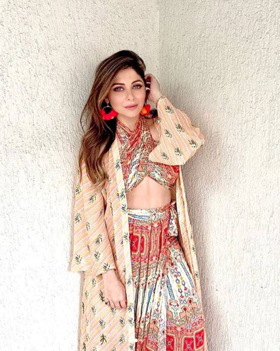 कनिका को फंसाया जा रहा, वो बीमार है दया करो, इस स्टार की अपील