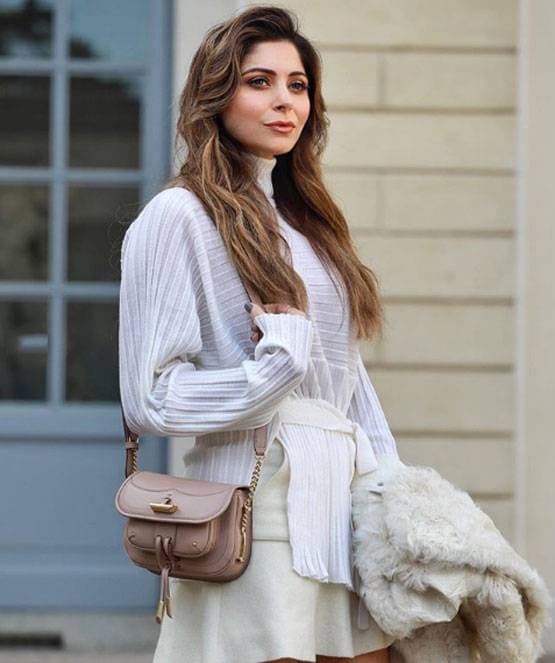 कोरोना से पहले इन मामलों को लेकर विवाद में पड़ चुकी हैं सिंगर कनिका कपूर